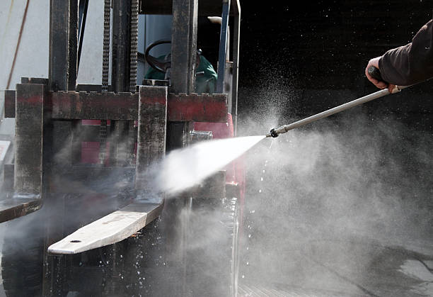 Best Playground Equipment Cleaning  in Progreso, TX